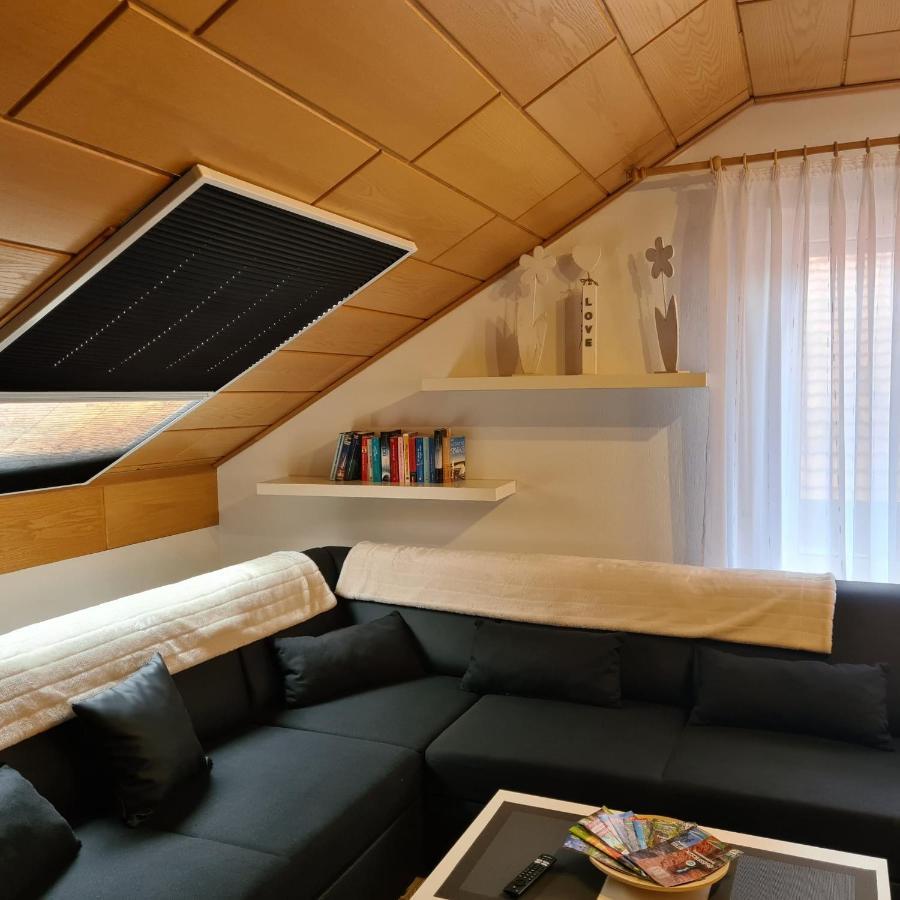 Ferienwohnung Cornelia Und Michael Persang Gbr Eppenbrunn Exteriör bild