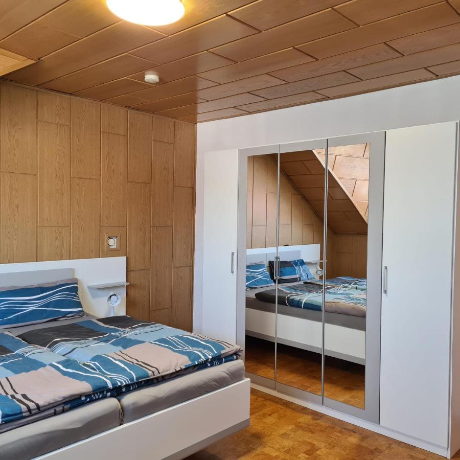 Ferienwohnung Cornelia Und Michael Persang Gbr Eppenbrunn Exteriör bild